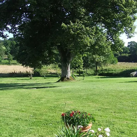Le Clos Du Val *